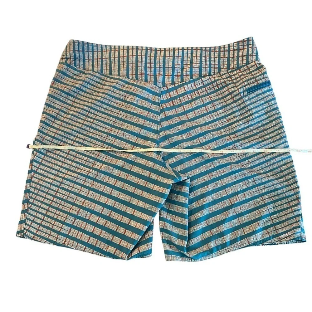 PATAGONIA MEN’S SWIM TRUNKS TEAL AND RUST ABSTRACT PATTERN SIZE 38